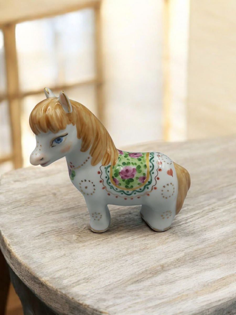 Скульптура"Пони" авт.рос.Полякова С.Ю.