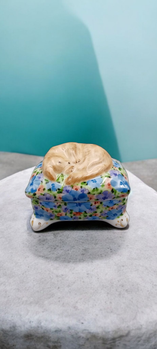 Шкатулка Кошка рос.Полякова С.Ю.