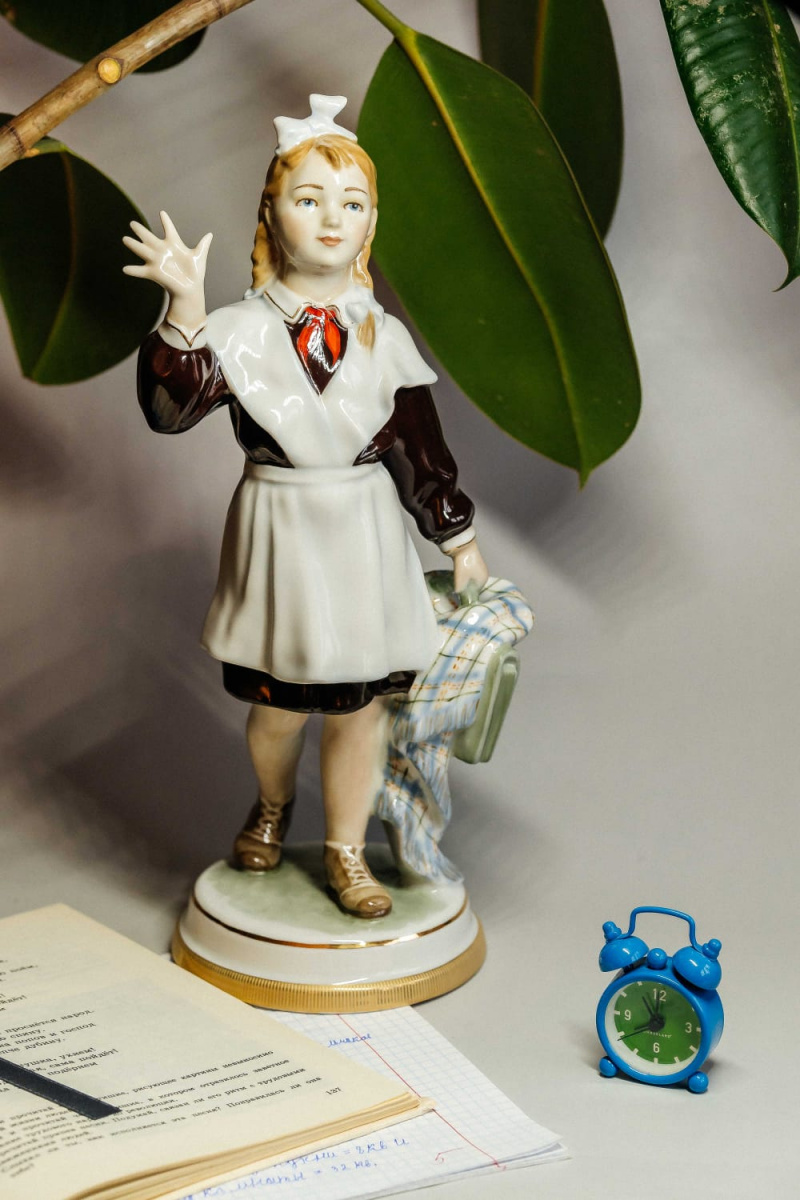 Скульптура"Пятерка" авт.Гатилова Е.И. рос.Коришева Е.С.