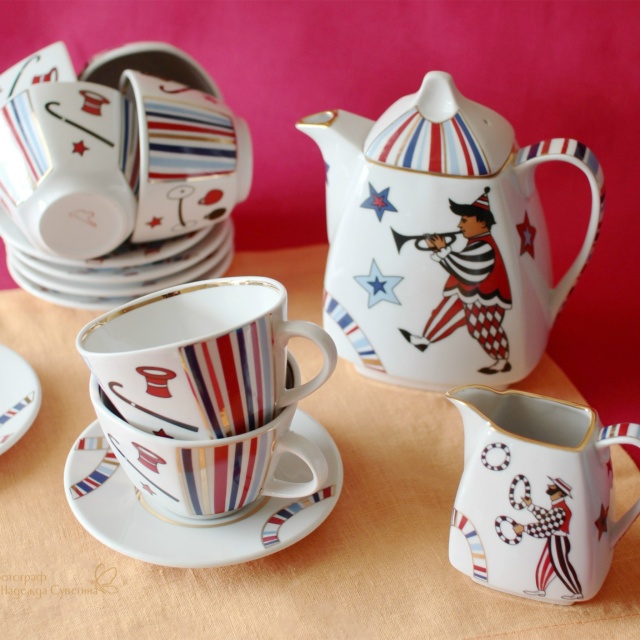 Сервиз чайный 15 предм. Коралл Цирк