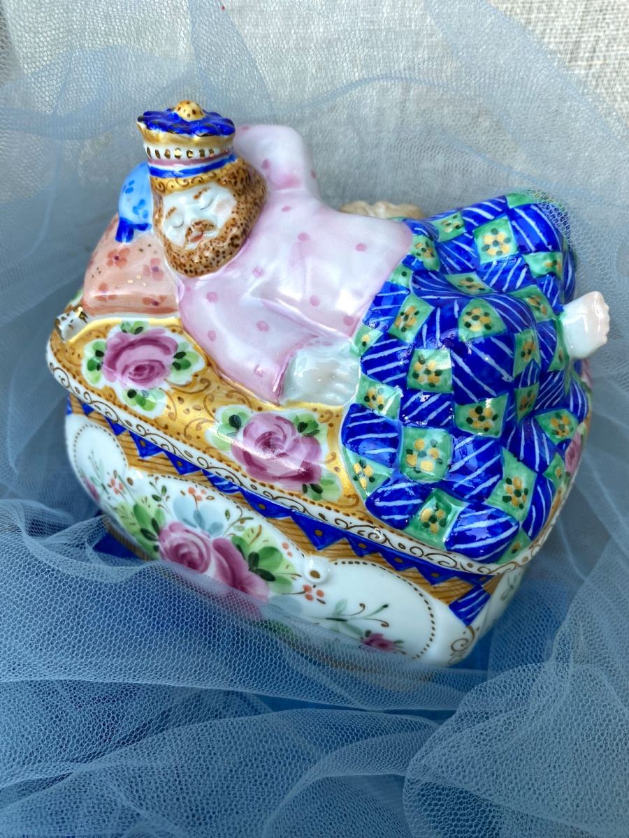 Шкатулка "Царь" автор Чечулина Г.Д.