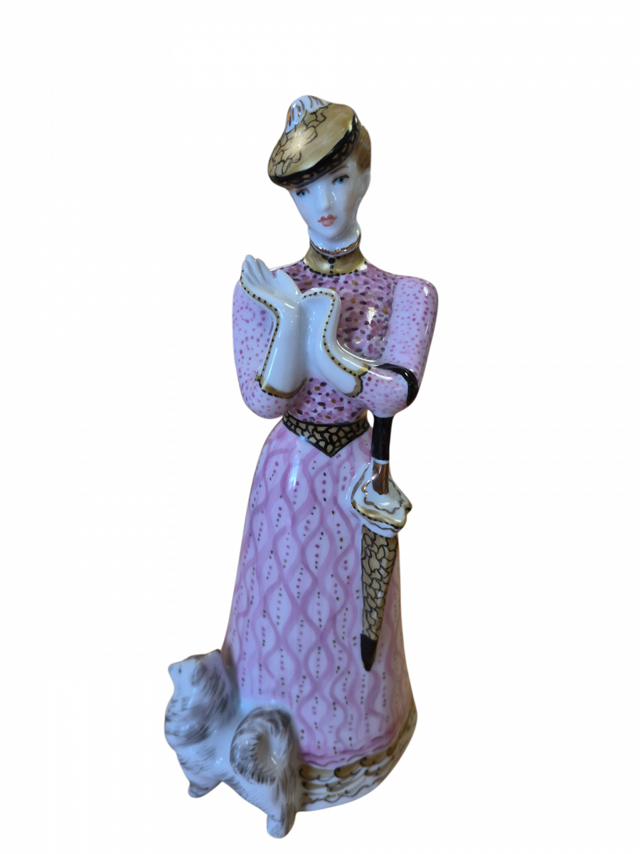 Скульптура"Дама с собачкой" авт.Бржезицкая А.Д.рос.Полякова С.Ю