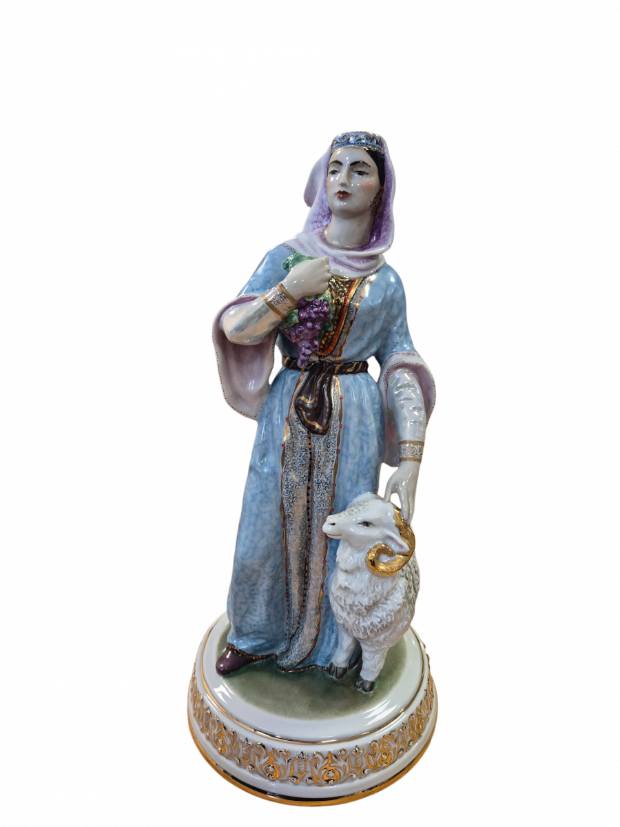 Скульптура"Грузия" авт.Бржезицкая А.Д.рос.Яснецова М.В