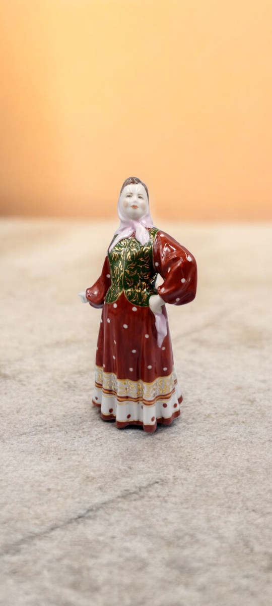 Скульптура"Маша" авт.Бржезицкая А.Д.рос.Иванова М.В.