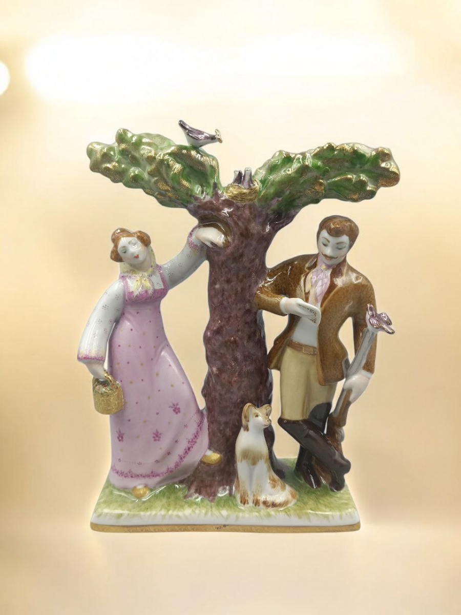 Скульптура"Барышня - крестьянка" авт.Бржезицкая А.Д.рос. Ширина В.В.