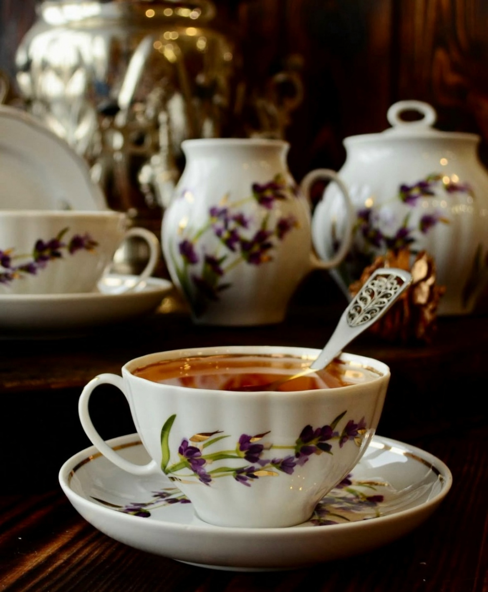 Сервиз чайный 15 предм. Белый лебедь Лаванда Отводка золотом