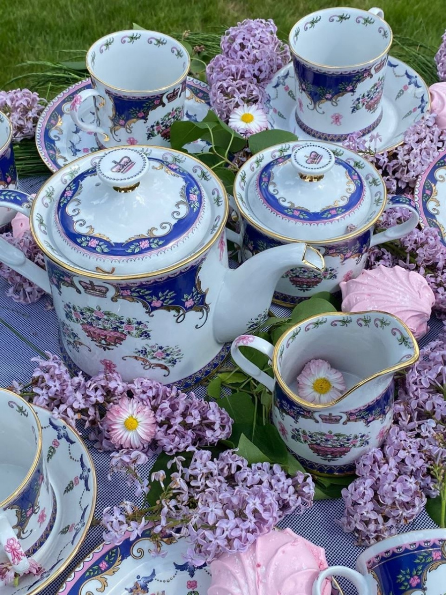 Сервиз чайный из 21 предмета ф. "Николаевский" рисунок  "Николаевский"