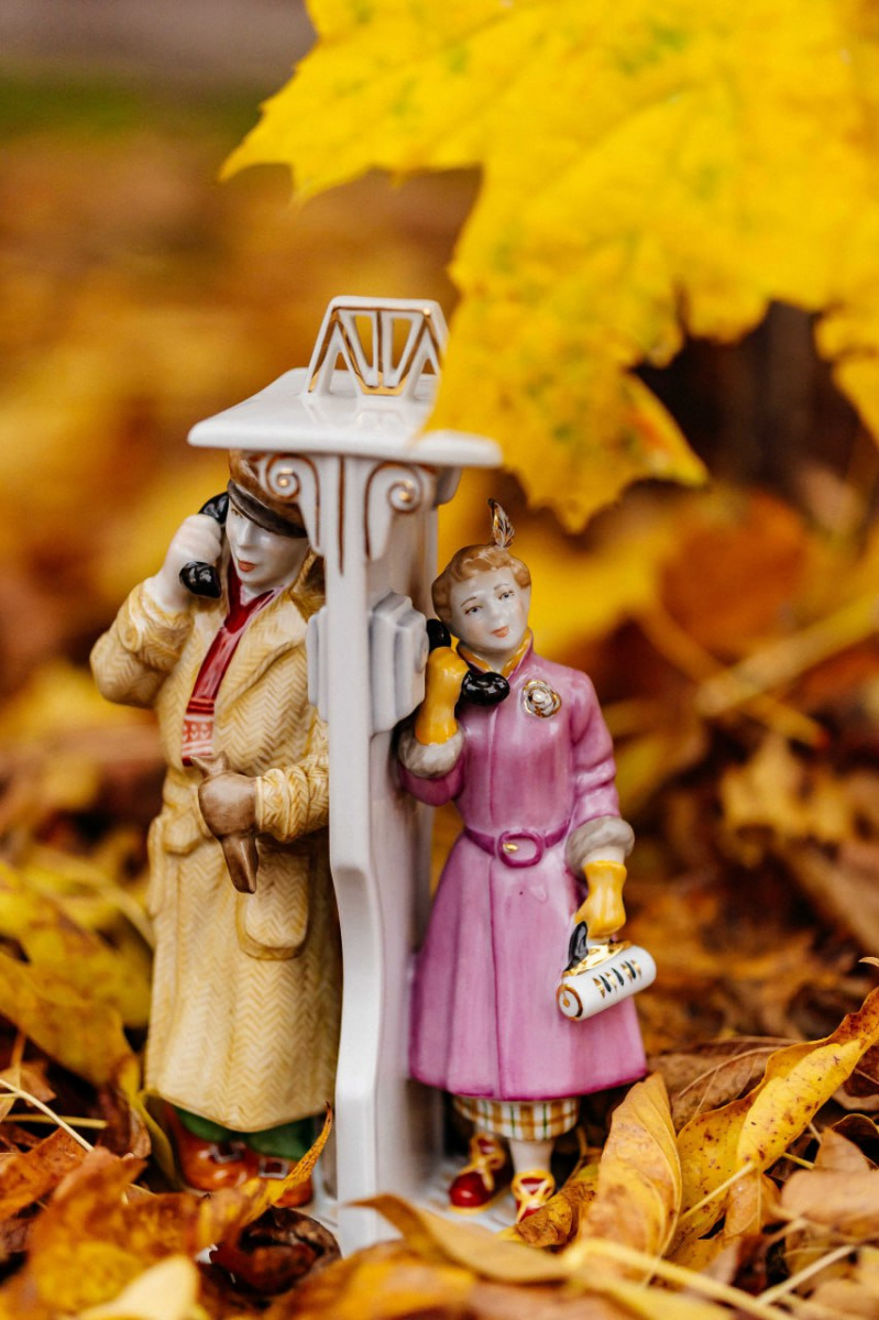 Скульптура "Стиляги" автор Малышева Н.А.