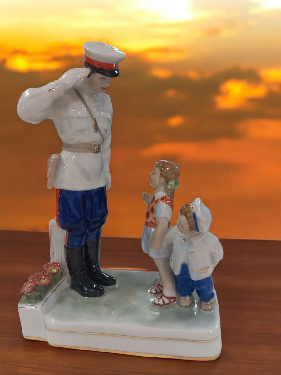 Скульптура"Заблудились" авт.Малышева Н.А.рос. Ковтун С.А.