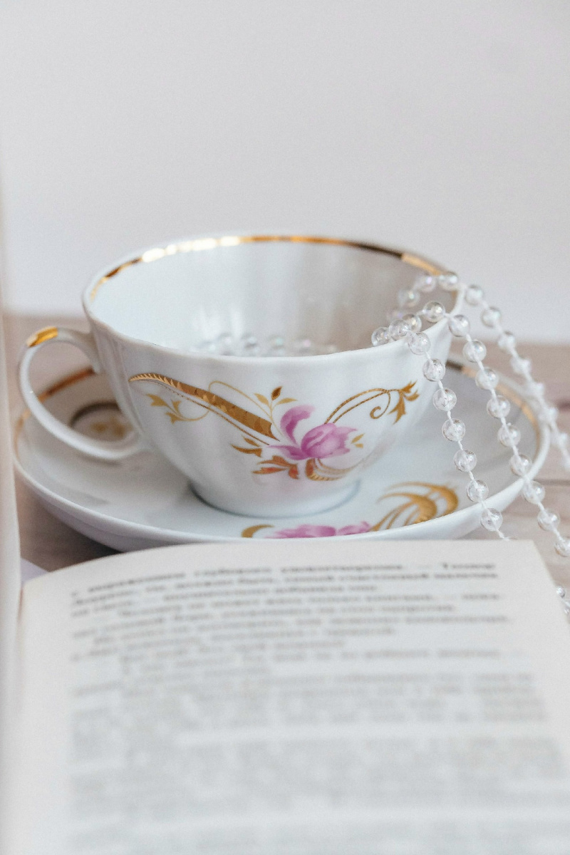 Чашка чайная с блюдцем 275 мл Белый лебедь Жар-птица