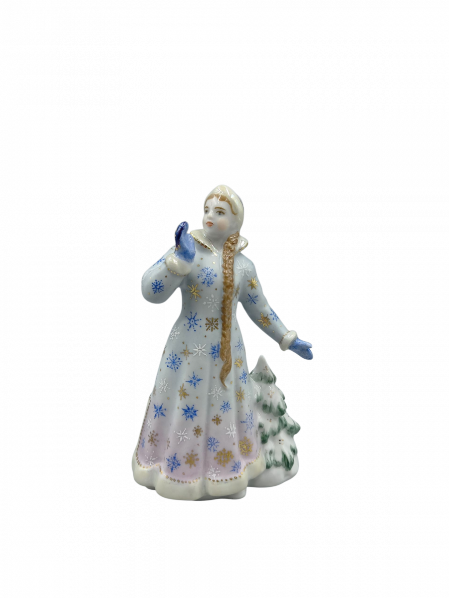 Скульптура"Снегурочка" авт.Малышева Н.А.рос.Коришевой М.В.