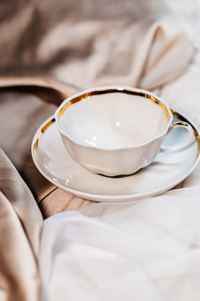 Чашка чайная с блюдцем 275 мл Белый лебедь Московский с лентой