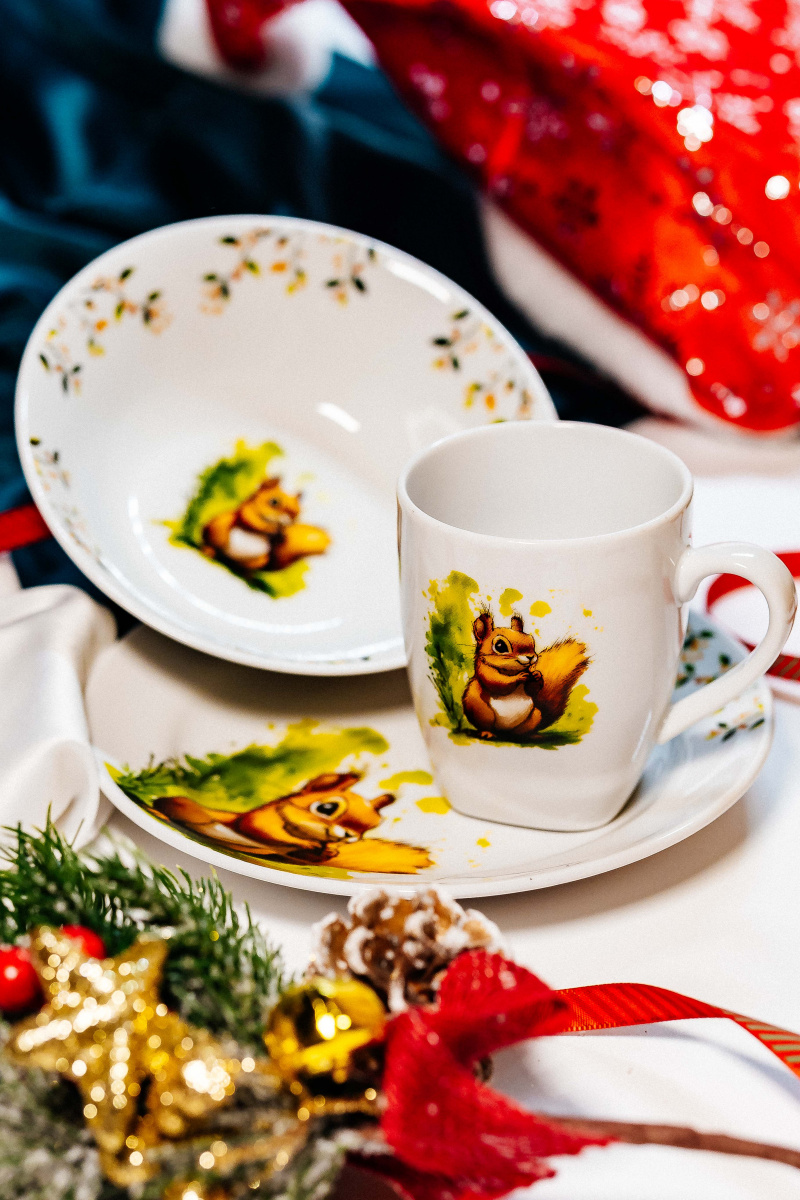 Набор посуды 3 предм.Белка с орехом И.У.(т.175 мм ,сал 360 мм ,кружка 210 мл Глория)