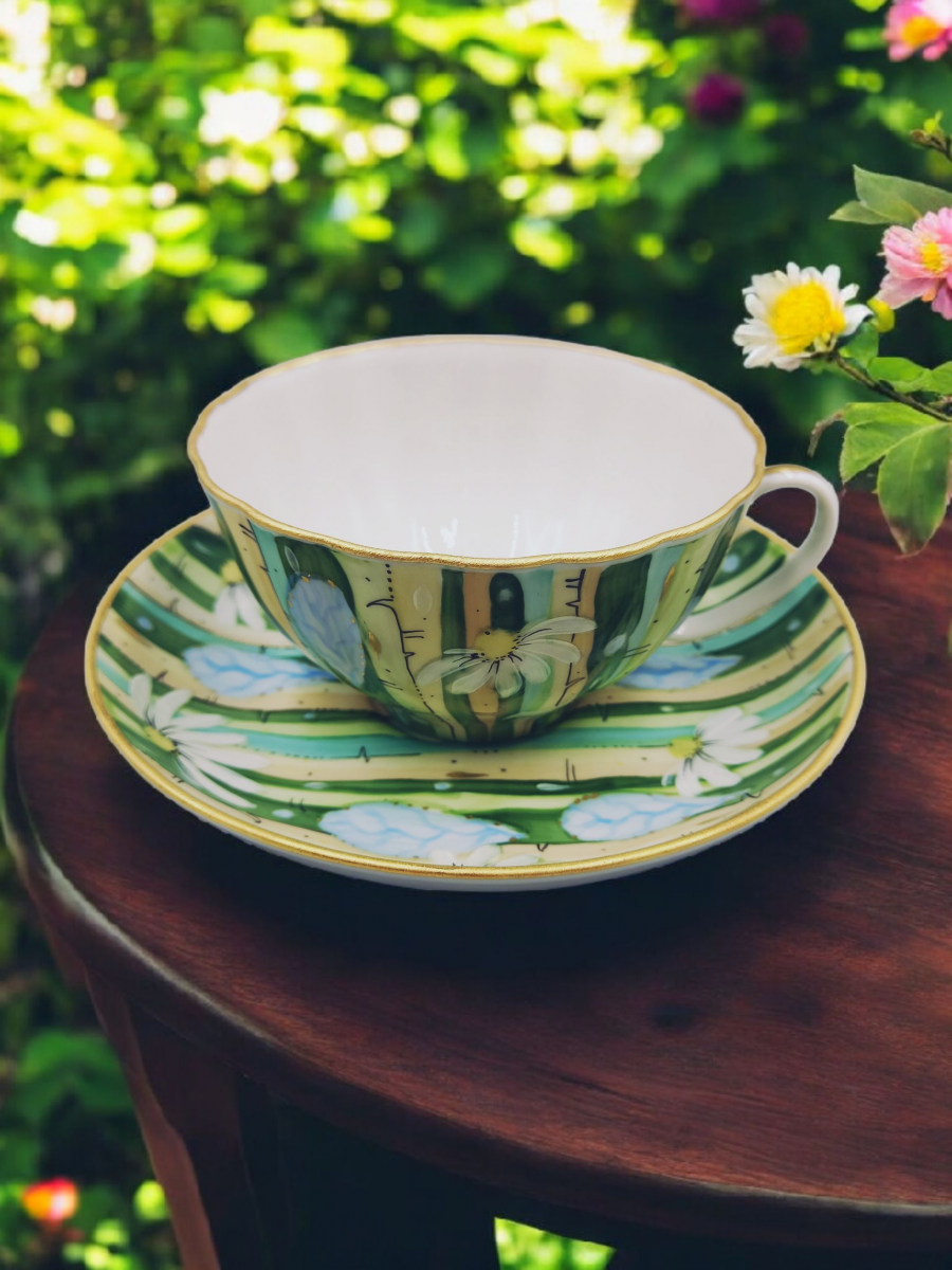 Чашка чайная с блюдцем Белый лебедь Ромашки рос.Иванова М.В.																														