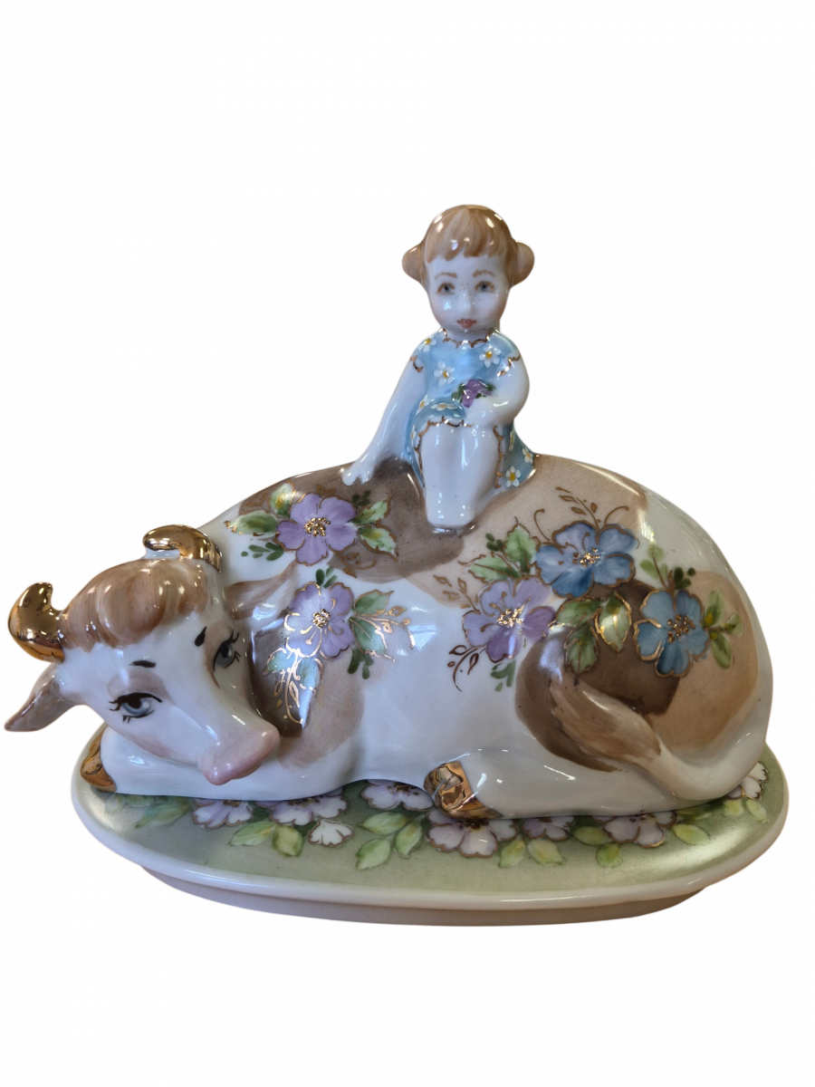 Маслёнка Корова авт.рос.Коришева О.П