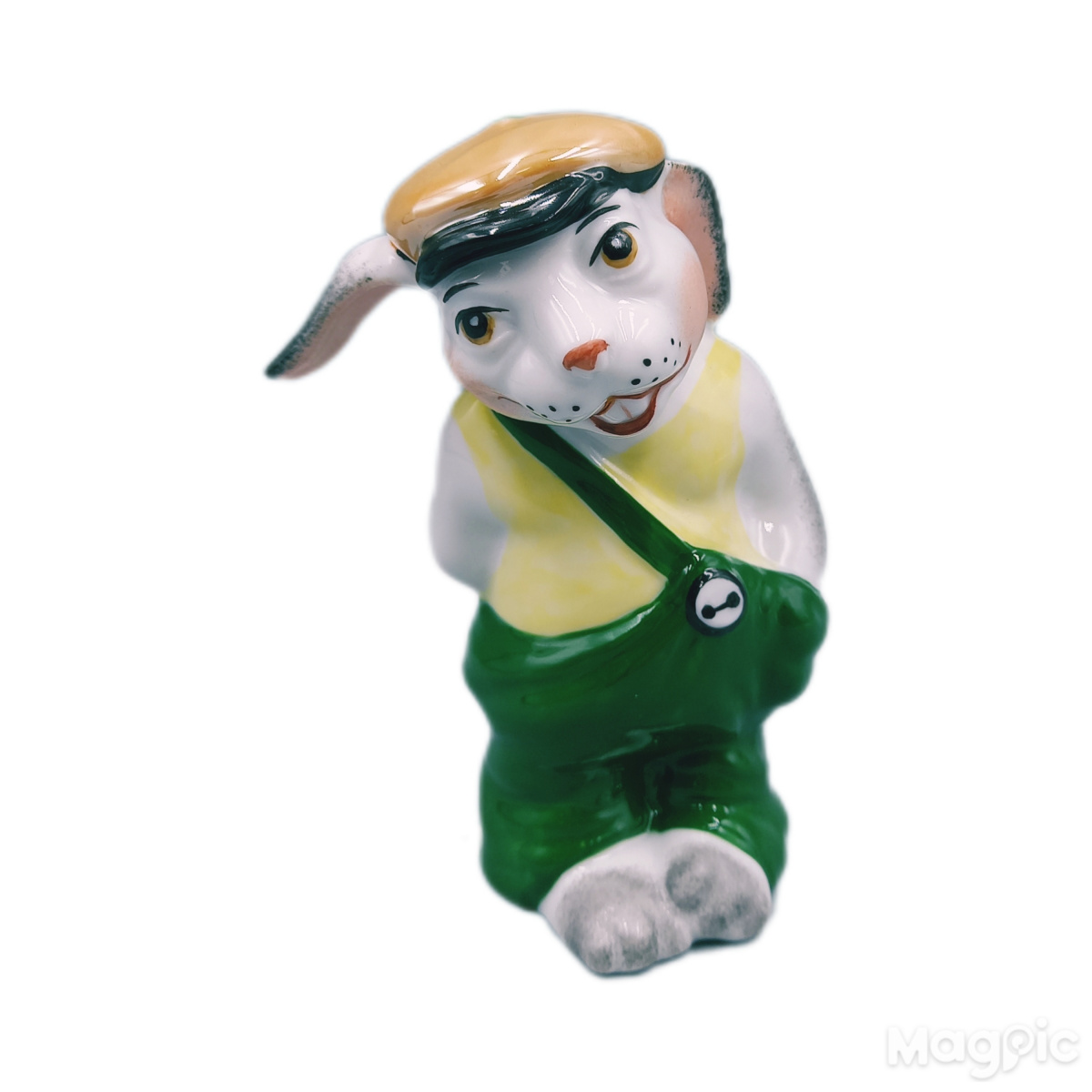 Скульптура Заяц в кепке