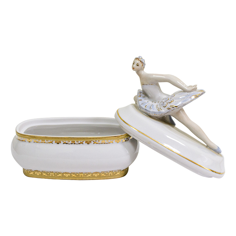 Шкатулка "Одетта" автор Чечулина Г.Д.